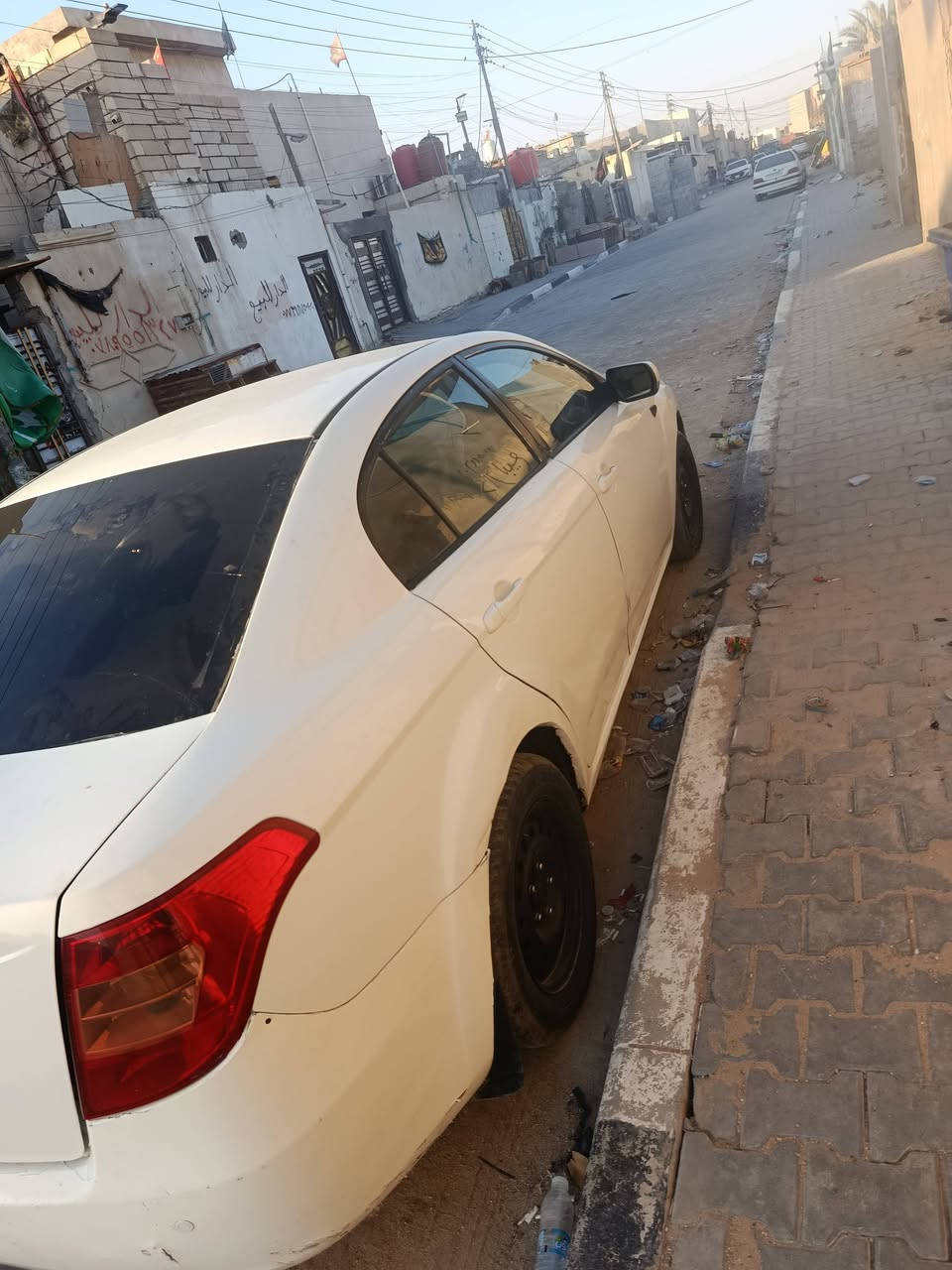 فاو مديل 2014 رقم إنكليزي بصره ببها مكينه وكير كورلا 
سعر 35 بيها مجال قليل مكاني بصره مركز مدينه 
رقم الهاتف ***********
