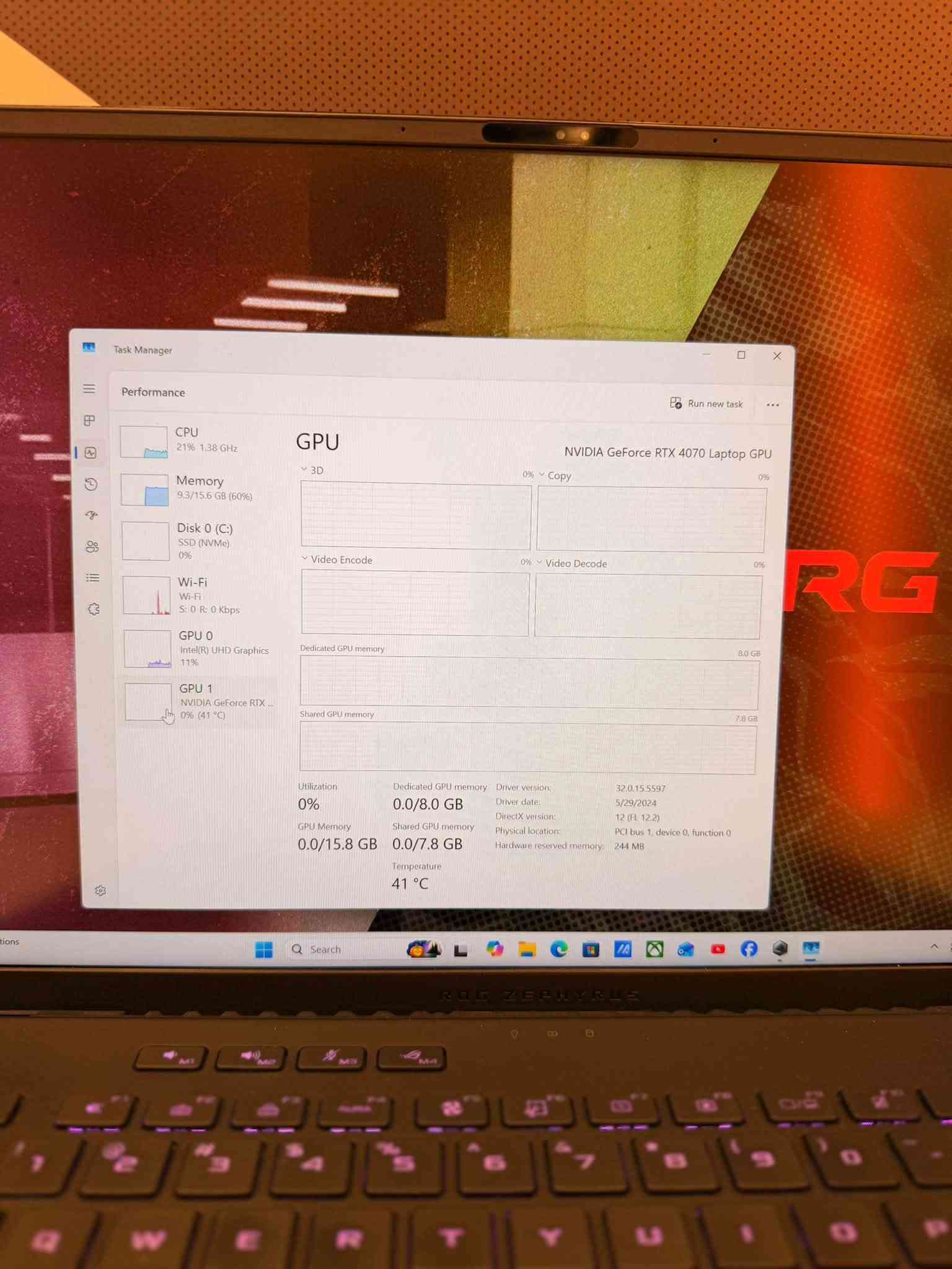 اسوس ROG Zephyrus G16 • RTX 4070 • نظيف ٩٥٪