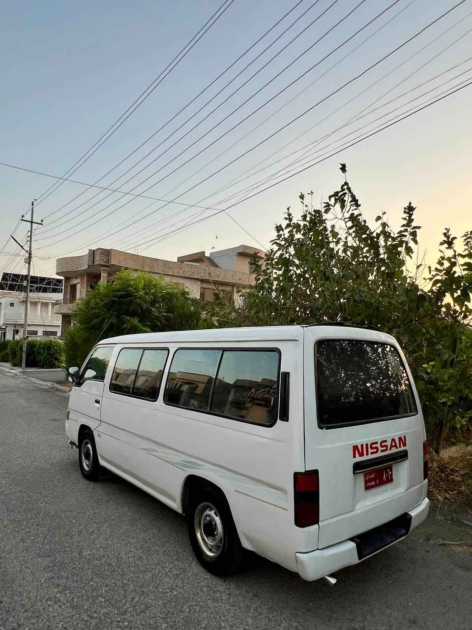 نیسان پاس
ئاڕم پلاستیک سلێمانی 
غاز و بەنزین 
مۆدیل ٢٠٠١ 
١٤ نەفەری 
حیزام سبوغ بۆ جوانی
سەقفی بۆیاغی نیە  
بێ لێدران 
دەرکە کارەبایی
سوکان پاوەر  
تاقم کوشن نوێ
تاقم پەردەی کامل بۆ بەستراوە 
گاعی نوێ
هەر چوار تایە نوێیە
جامی نەشکاوە 
کارەبایی کامل مەزبوت 
پشت و پێشی تازە توند کراوەتەوە
بێ نوقوستانی یەک دینار مەسروفی تێدا نیە 
دەعامی بۆ دەعامی بەشەرت 
مەکینە،گێڕ،بڕاوە،لێدرا،وەرگەڕاوە،بەشەرت 
ئاڕم و ئەوەلیات بەشەرت 
نرخی ٥٨ گەڵاو کەمێک معامەلەیە 
بۆ زانیاری زیاتر پەیوەندی بەم ژمارە تەلەفۆنەوە بکە 
*********** 
***********
*********** واتساپی لەسەرە 
شوێن.کۆیە
