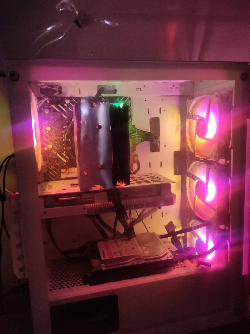 RTX 4060 • i5 12400F • ١ تيرا NVMe
