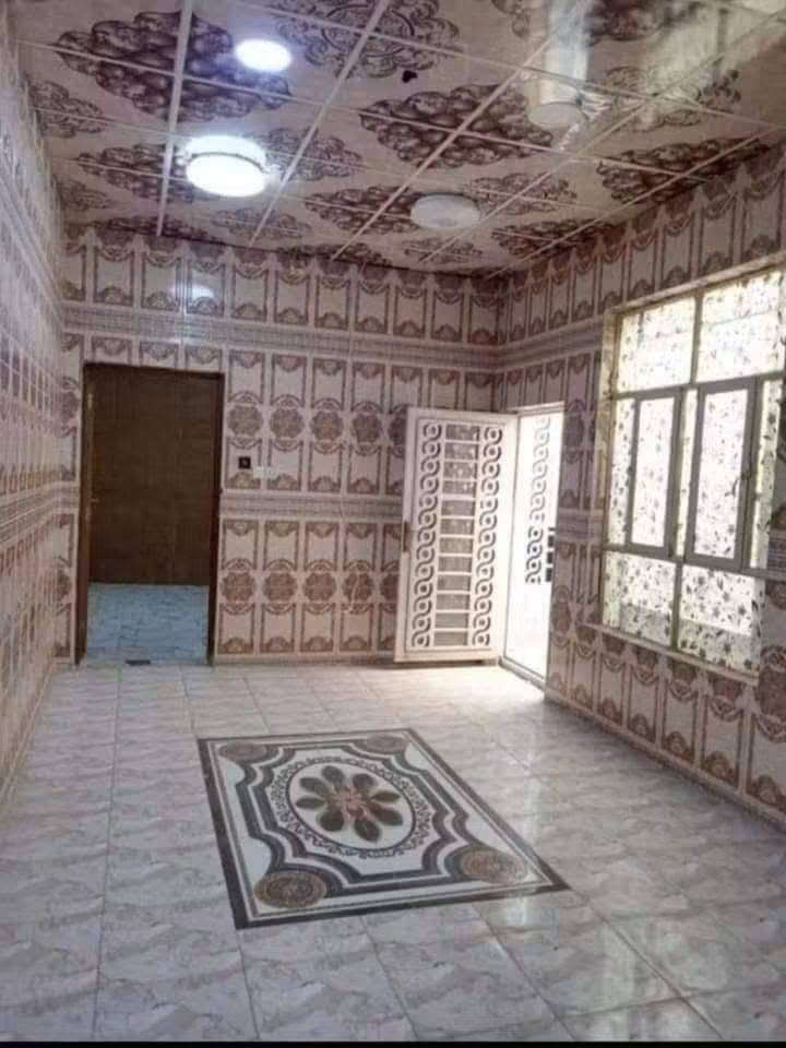 بيت 100 متر طابو صرف صب كونكريت بناء جديد
حي ميسان بمنطقة 24

خلف شارع 60

***********
