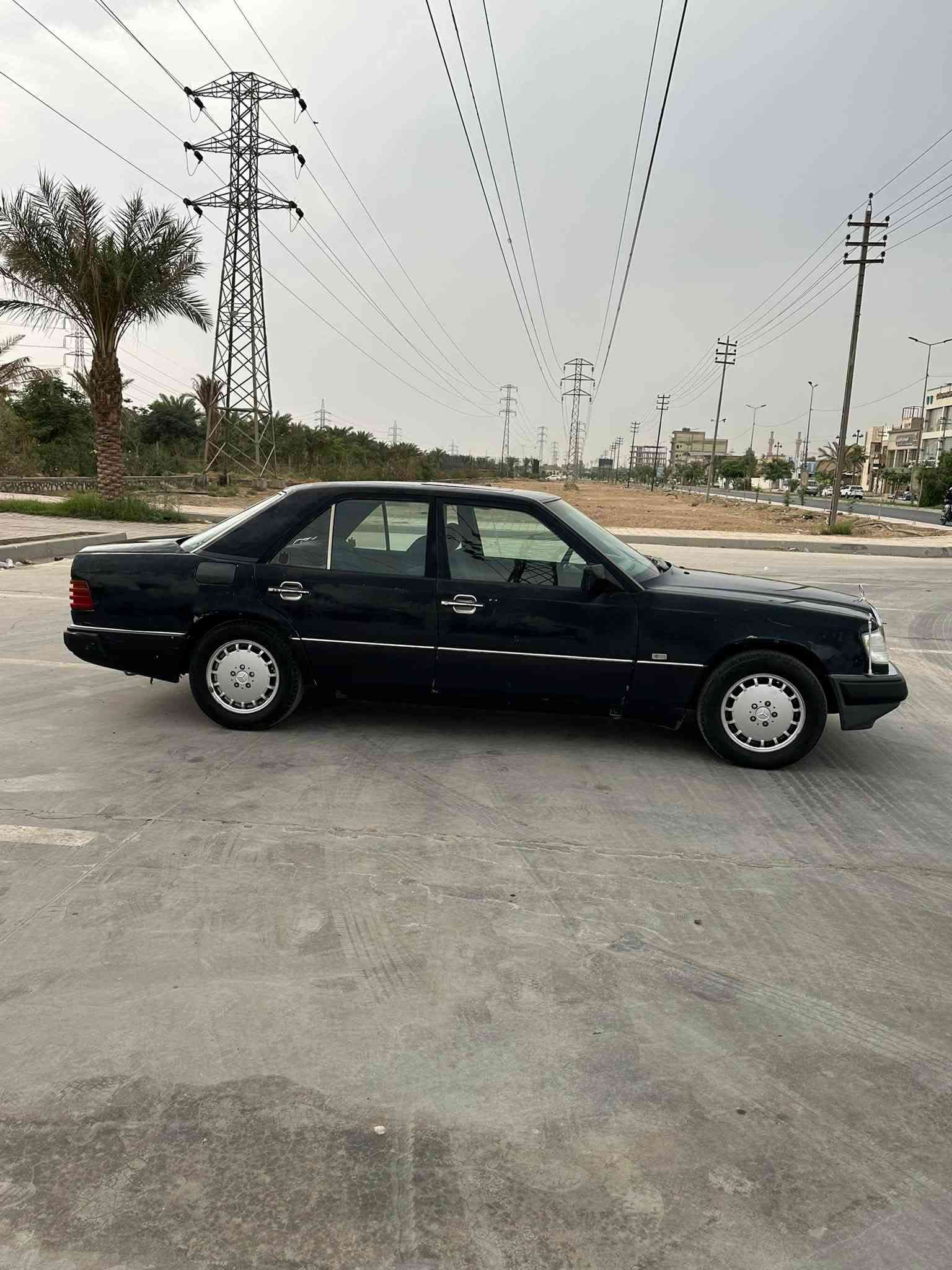 مرسيدس دب • ١٩٩١ • رقم بغداد