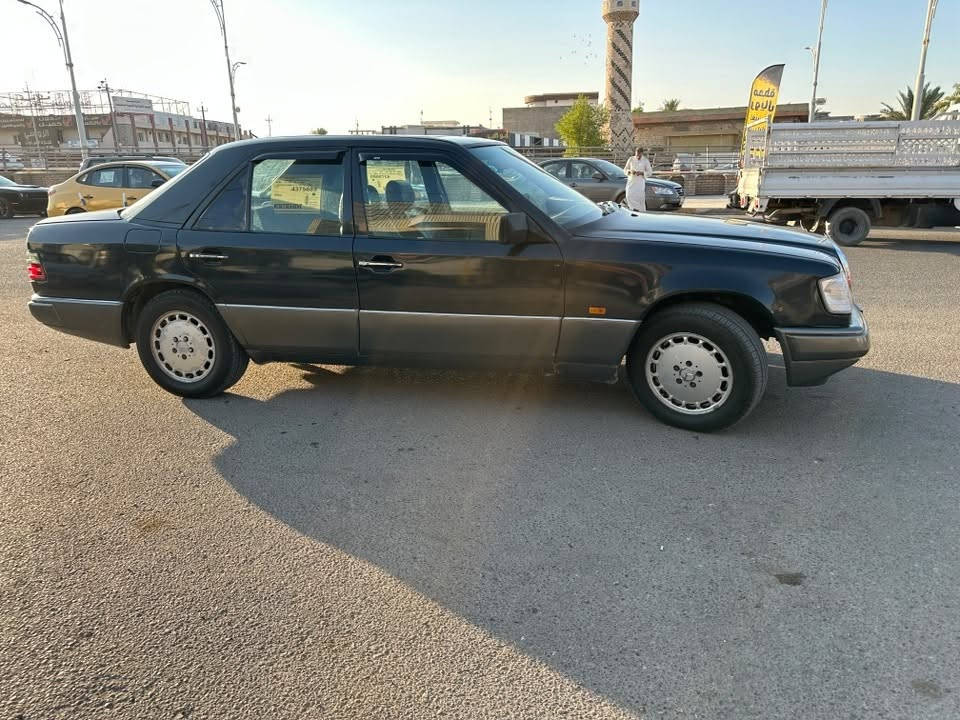 دب لبيع سياره مكفوله  من تبريد من صدر محرك بطه سعر 65 بيه مجال مكان سياره فلوجه ***********
