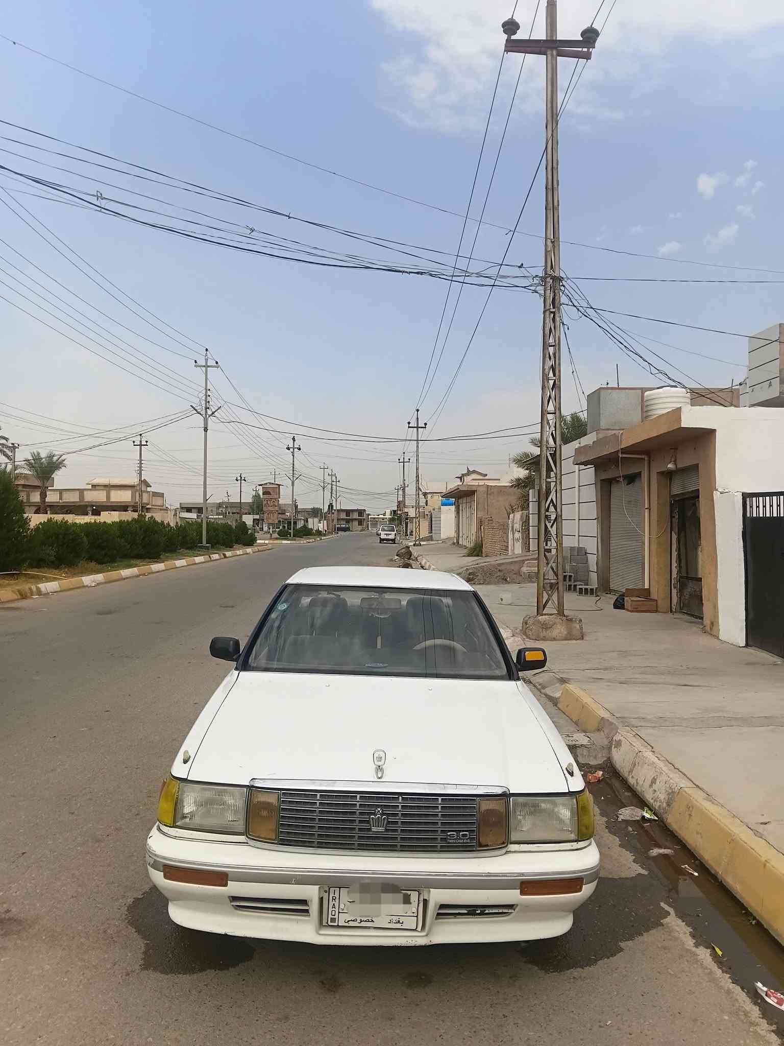 البيع تيوتة هرتوب موديل 1992،سنوية الى 2029،رقم بغداد،، شرط تحويل صافية كلشي ماعلية،، مكينة بطة 250،كير اتو خير من اللة،، سيارة جهازة من كلشي مذب علية الف سيارة الاظربة ولا صبق ولا خياس بعدة بلاد،، كهربائية كل شغالة تواير جديدة تخم اسبيرة،، صدر جديدة،، يعني شغل توانس بية،، فخامة بعد،، سعرة 29ورقة، بية مجال الطبين،، ستفسار اتصل ***********،، العنوان ديالى المقدادية،، سيارة تقفل على رموت،،  مسجل دمام قرص،، تبريد جان شغال فجة طفة يرادلة شي قليل دب علية يشتغل،، مرواس ينطيني فرق عادي
