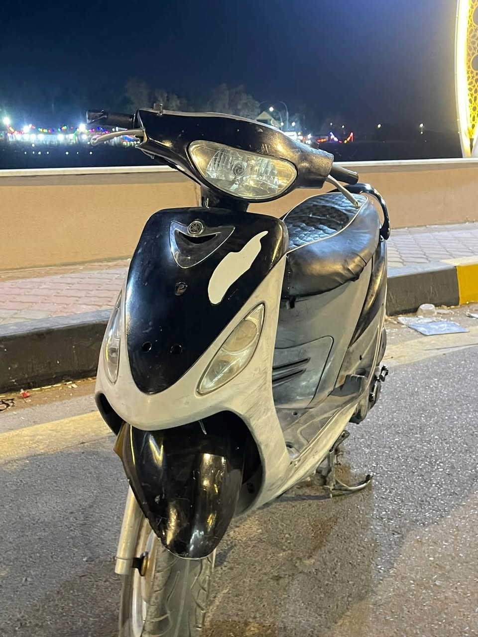 السلام عليكم ماكس منغولي ما مفتوحه نضيفه دراجه ومعدل وسعره سعره 550 بيه مجال رقم الهاتف *********** بس وتساب مكانه الناصريه
