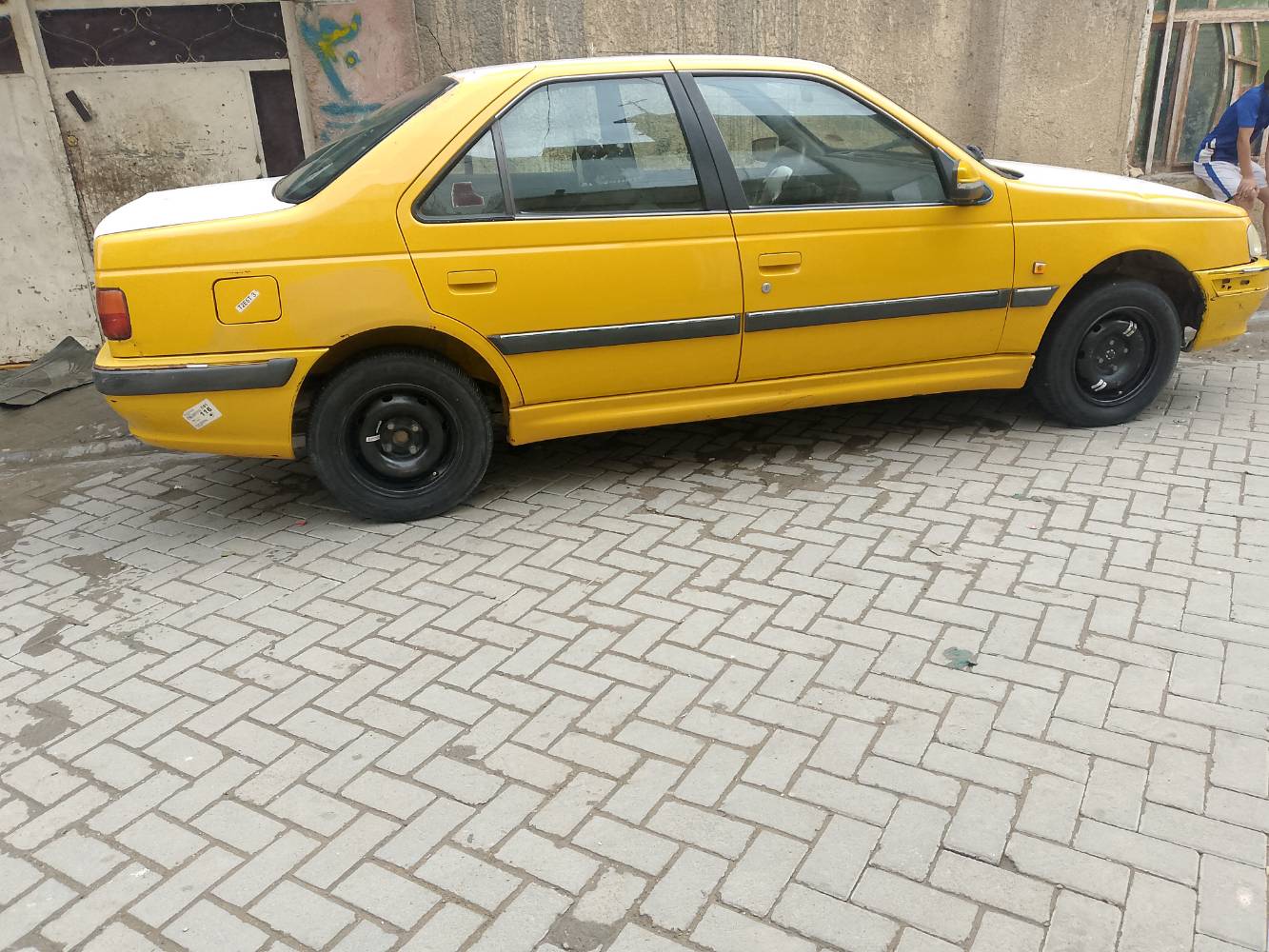 بيجو بارص • ٢٠١٣ • رقم انكليزي بغداد