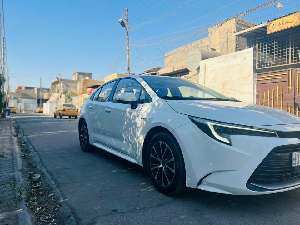 السلام عليكم
كورلا 2025   

الشكل الامريكي هايبرد   

سيارة كفاله عامه  ما عده بارد بسيط ما يبين وقليل 

رقم بغداد  تحويل مباشر 

سيارة جديدة بمعنى الكلمة 

محرك 1800 هايبرد HEV  

ماشية 21 الف حقيقي بعدها زيروو 

شحن ذاتي 

بصمه + دخول ذكي 

هاندر بريك بصمه + اوتو هولد 

سلايت 

رادار امامي 

سياقه اليه 

تبريد قطعتين 

شاشه ابل كار بلي و اندرويد + كامره خلفيه 

مانع نزلاق + مود درايف +  ايكو مود 

كيجات شاشه دجتل 

حساس لايت كامل اوتو عالي ناصي اوتو + حساس ظغط اطار 

تحكم سترين كامل فول 

لايت زينون + لد نهاري + اشاره لد 

اشاير مري  

وبعد بيها هواي مواصفات 

 مكاني السيارة بغداد

سعر 152 وبيها مجال

 

فقط بيع بدون مراوس 

للاستفسار ***********/

***********
