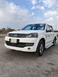 كريت ويل • ٢٠١١ • بغداد العبيدي