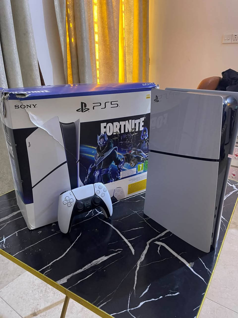🎮 للبيع PlayStation 5 Slim 🎮
🔥 PS5 Slim – نسخة رقمية (Digital)
💾 ذاكرة 1 تيرا (1TB)
✅ دقة 4K + HDR
✅ دعم 120Hz
✅ أداء قوي وسريع بالألعاب
✅ تصميم Slim أنحف وأخف
📦 مع الكارتون

📞 للاستفسار:
***********
