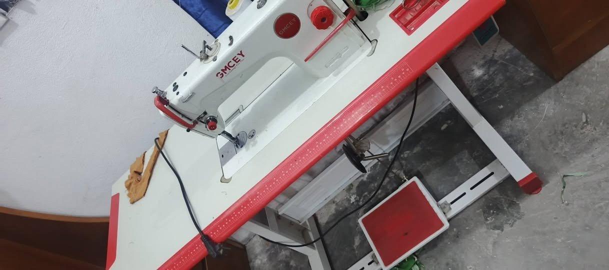 الرجاء عدم المراسلة ارجو الاتصال واذا ماحصلت مازنجر اتصل برقم *********** المكاين استعمال ايام بس الجاد يتصل الرجاء مكاني الحديد
