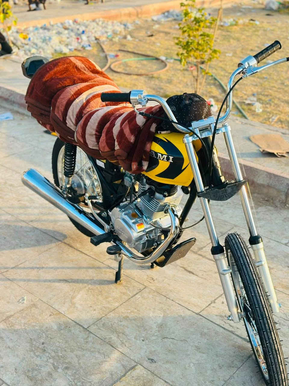 لبيع قبل ربع ايام تعمرت 
ارواق صولي رشه 15
بس الصيل خل يتقدم 
فكريات ما ريد ***********
شرط الفصله تصم حلوك 🤐😉
