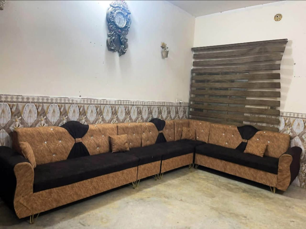 ديوان عشر مقاعد نظيف مابي عيب ١٧٠
اتصال ع رقم ‭***********‬
