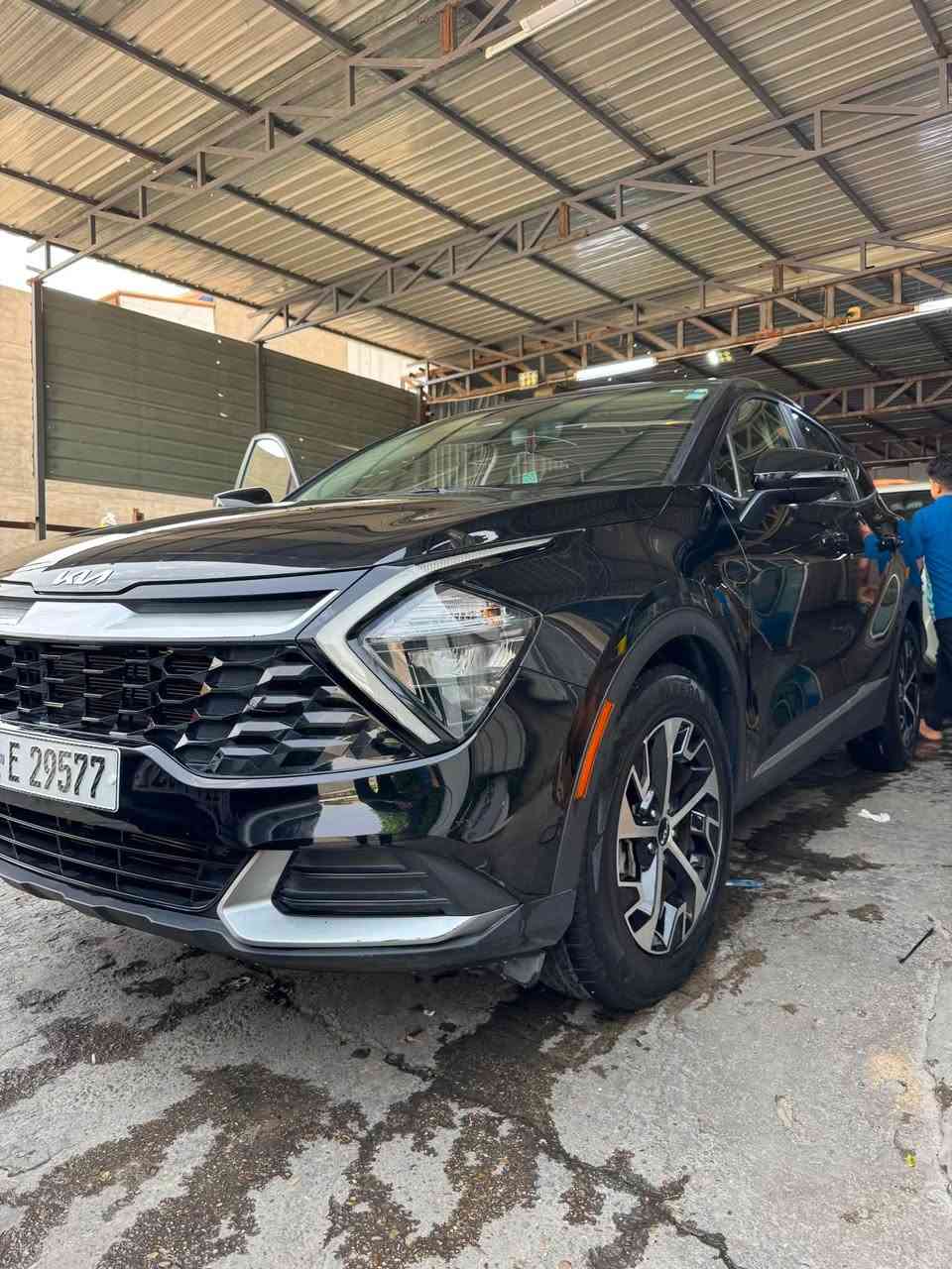 🚘 للبيع كيا سبورتج 2023
✅ وارد امريكي
✅ فول مواصفات عده الفتحه
✅ تشغيل بصمة
✅ رقم بغداد تحويل ثاني يوم
✅ ماشية 60 ألف كم
✅ صور السونار وصور الحادث مرفق بل منشور
✅ كلشي موضح بل صور

💰 السعر: 170 وبيهة مجال بسيط

للاستفسار : ***********
