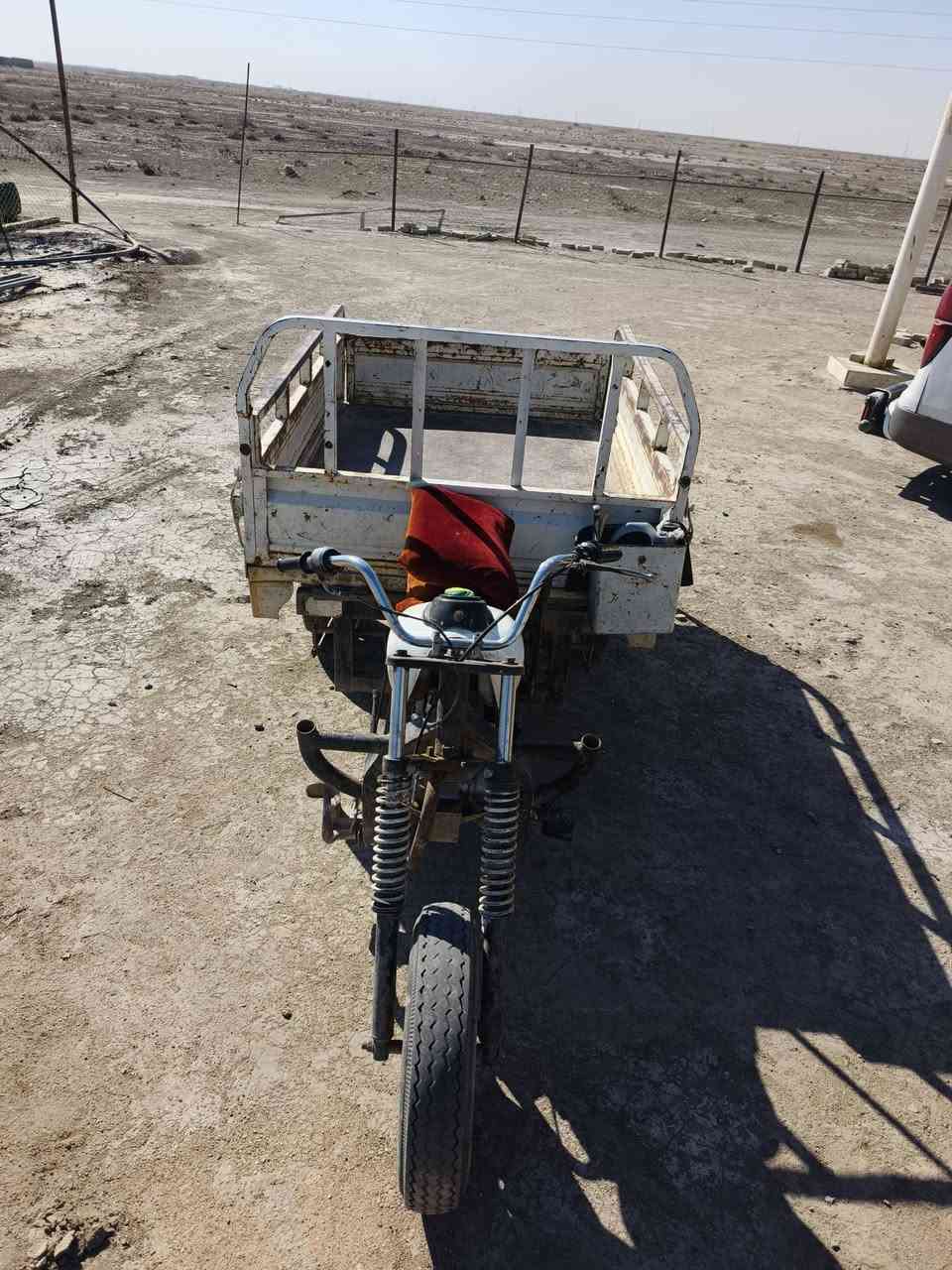 ستوته دايوان موديل(  14  ) كلك كلك مكفوله من كلشي محرك جديد شاصي مكفول من طول لطول  تواير 3 جدد البدي نظيف مثل ماواضح بلفيديو السعر(800) وبيهه مجال مكاني على طريق الگطيعه /*********** واتساب

