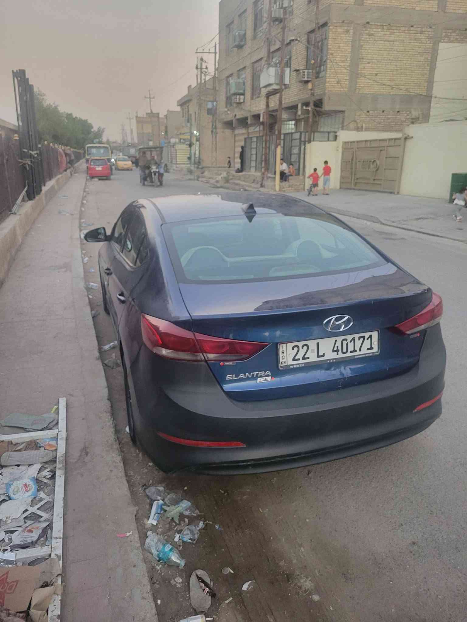 السلام عليكم  الانتره 2017 امريكي حادثها جاملغ امامي فقط مكينه 2000 دوش كير ايتي 6 نمر رقم أربيل انكليزي تحويل مباشر السياره بيها جراد بسيط بيع او مراوس السعر 93 ورقه وبيها مجال بسيط للشراي مكاني بغداد البلديات رقم ***********
