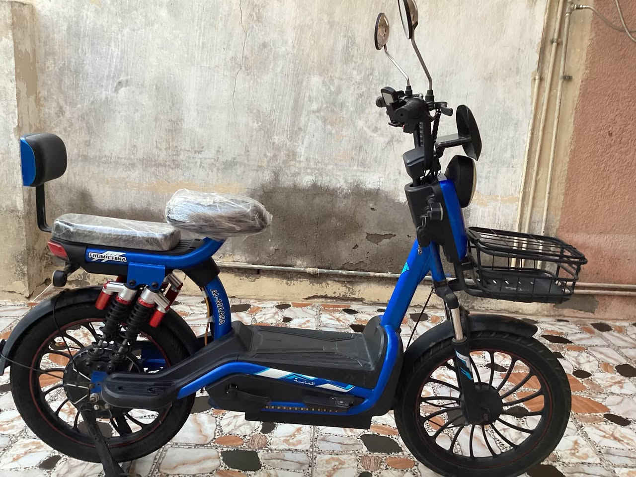 باسكل شحن للبيع يحتاج بس بطاريات فقط
السعر 350 
الرقم***********
