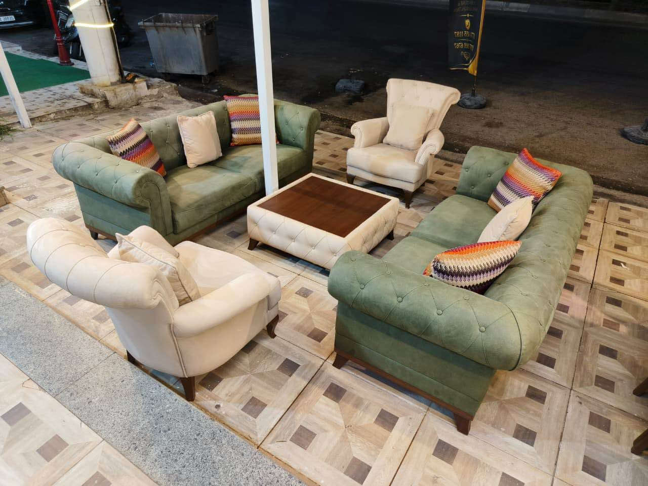 موبليات لا ماسو 🛋️

تخم تركي 8 نفرات مستخدم من ماركة بيلونا نضيف كلش معا طبلة وسطية مختم كلة بيلونا   

 يتوفر توصيل 🚚 الى جميع محافظات العراق

للحجز الفوري راسلنا واتساب☎️:***********  

📍العنوان اربيل سايدين المنارة مقابل سوق اللنكة الجديد مقابل عمارة F

⏰ يومياً من 10 صباحاً لـ 11 ليلاً ‎ أربيل, العراق
