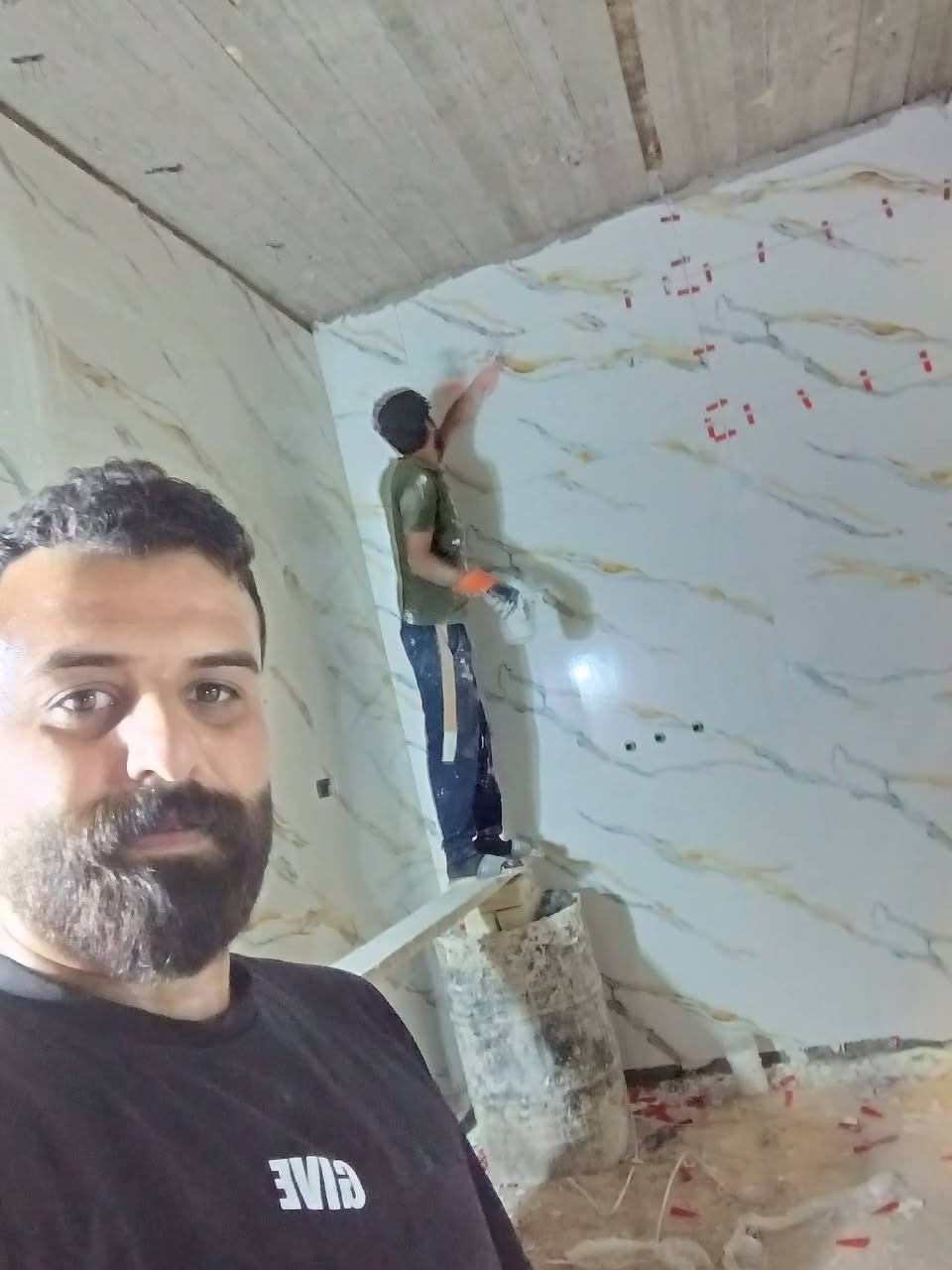 سلام عليكم خلفه سيراميك بورسلين مرمر جداري ارظي درجة اولى رقم ***********
