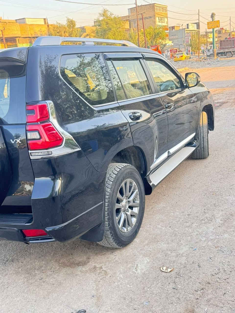 للبيع او (مراوس) برادو 2019 رقم بغداد فول vx ماشيه96// بيهه بابين صبغ اثر شخط مكاني بغداد الأمين الشراي يتصل *********** رجأالشراي فقط بغداد, العراق
