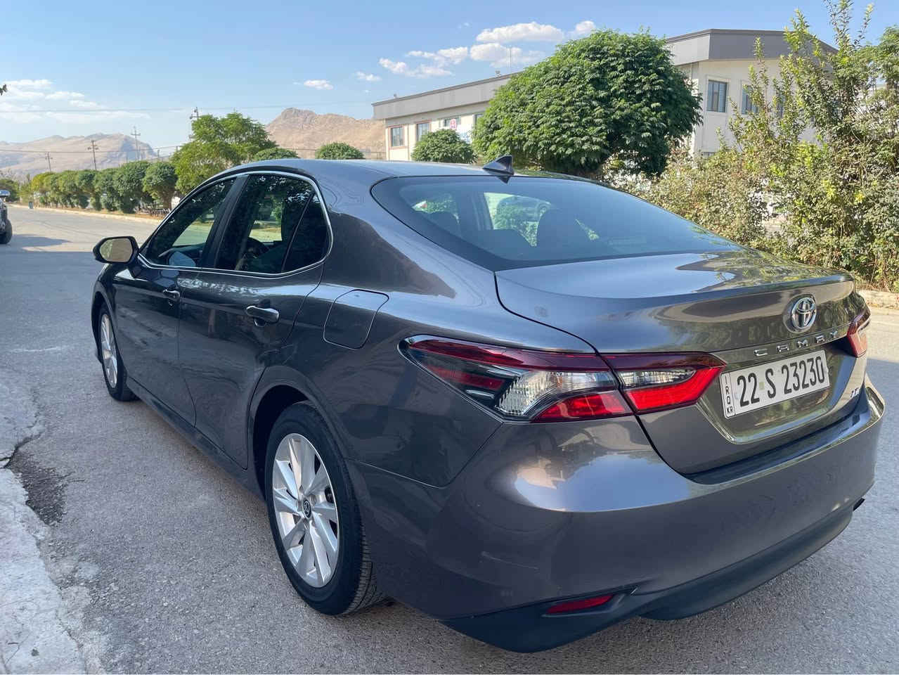 camry 2023 LE
سەیارەکە  بۆنیت و چاملغی بۆیاغە
بە ژمارەکاتی خۆمان ڕەقەمان کردوە
یەک دەست بوە
تەنها ٤٥ مل ڕۆیشتوە
هەزەو سەنەوی نوێیە
ڕادارو گیرو مەکینە هەموشتی بەشەرت
***********
*********** رانية, السليمانية
