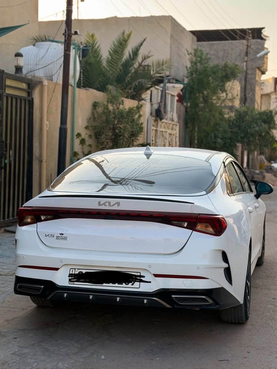 سياره k5 2023امريكي المسافه
المقطوعه 87كم اربيل رقم 2026
سنويه سنه 2031 تنتهي ضربه
مدكر خلفي خلف السايق مصلح
ابيض صدفي 4 مقاعد جلد بلادي 
السعر 165ورقه قفل
***********
