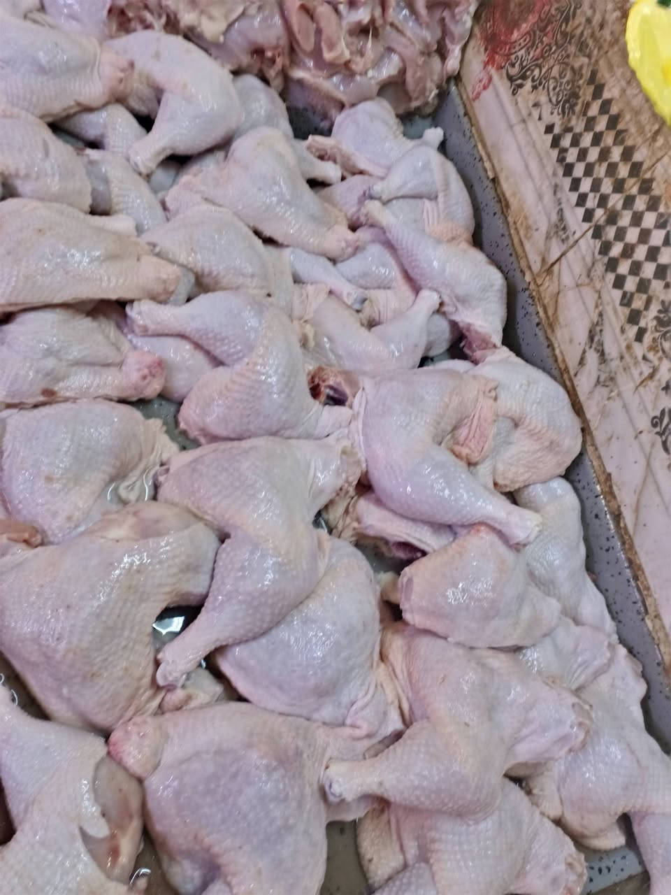 دجاج فرش • كبده • توصيل