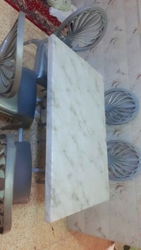 ‎السلام عليكم ميز طعام للبيع خمس كراسي جديد07810574383‎ النجف, العراق