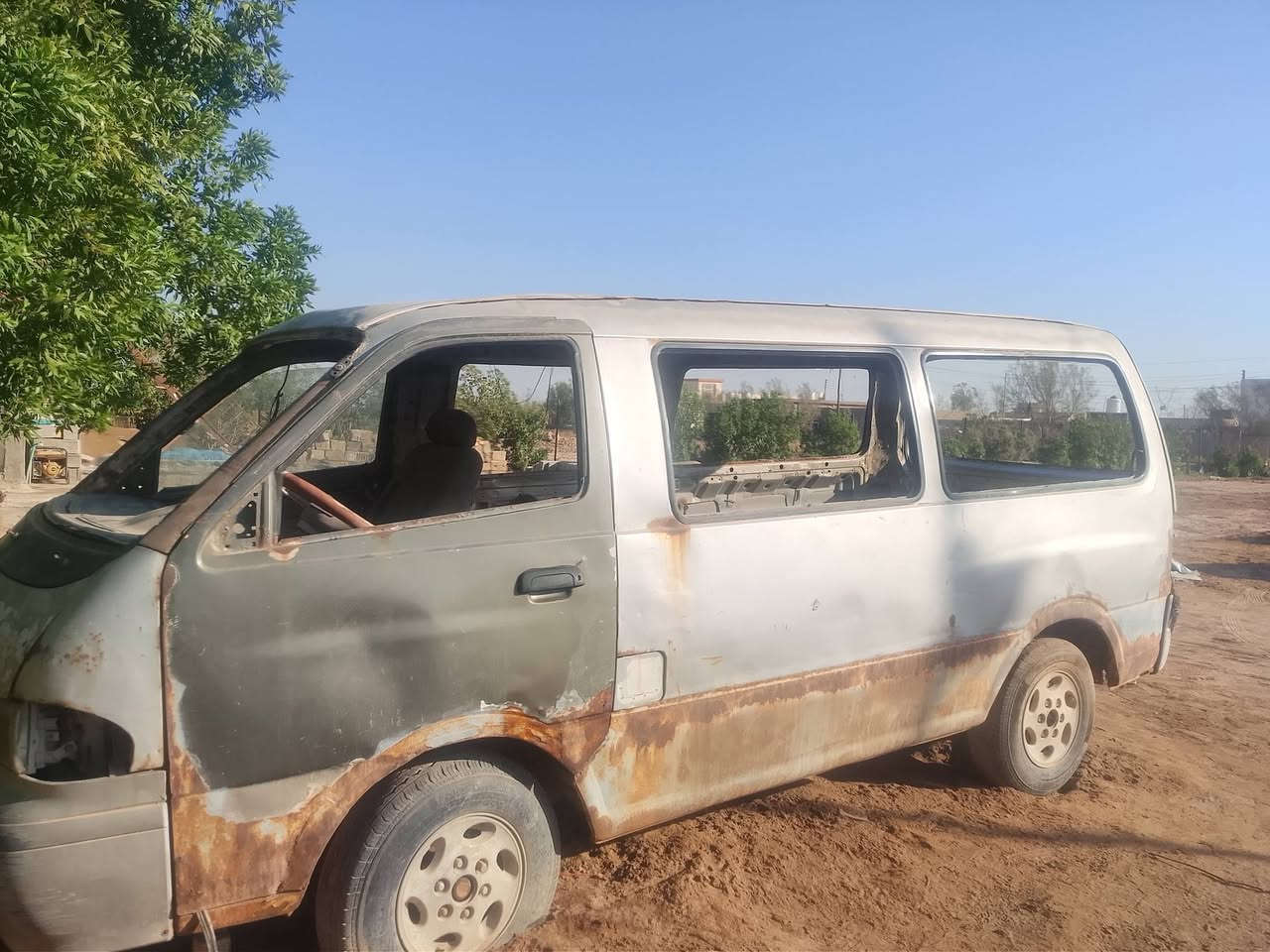 السلام عليكم سياره بريجو 95 تسقيط البيع ***********
