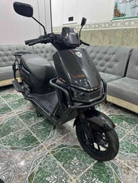 دراجه شحن للبيع والمكان بغداد بلديات وبيه ضمان سنه السعر مليون 300 وبي...