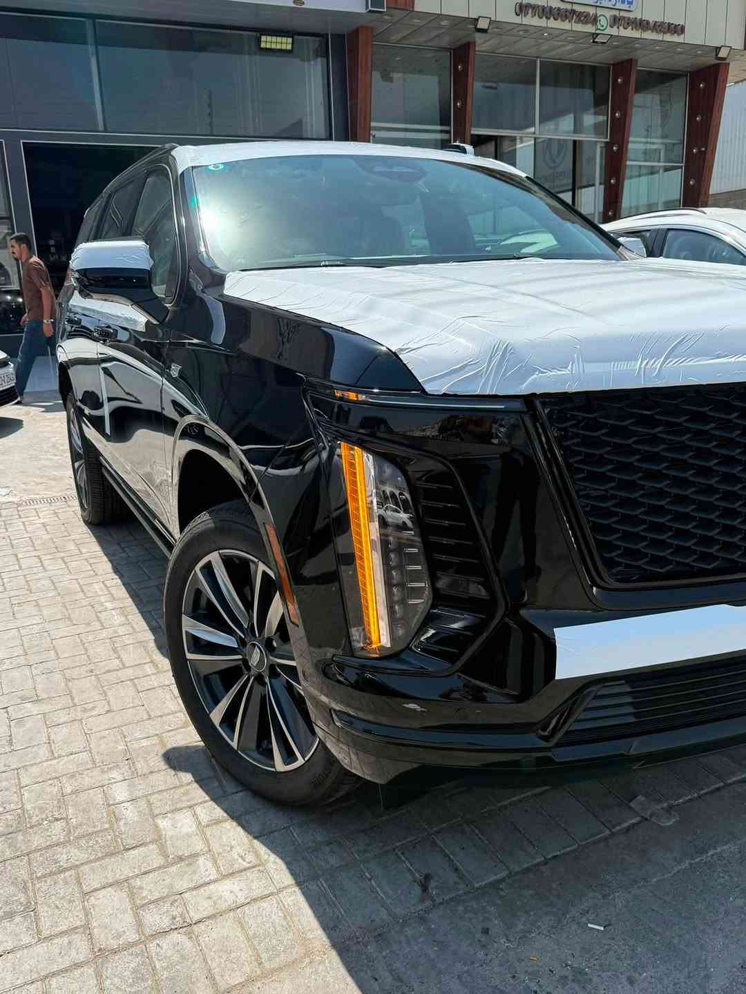 🔥 كاديلاك ESCALADE 2025 — فخامة وهيبة بكل تفاصيلها 🔥

⚜️ فول سبورت
🔴 داخلية أحمر فاخرة
⚡ بيبان كهربائي
0️⃣ زيرو كيلومتر
🛡️ ضمان شركة المنصور

✨ سيارة تجمع القوة والفخامة والتكنولوجيا بأعلى مستوى.

🏢 متوفرة حالياً داخل شركة الخليج لتجارة السيارات
📍 العنوان: معارض القبلة – قرب مجسر القبلة
🔄 متوفر بيع وشراء ومراوس

📞 للاستفسار:
***********

🔥 لا تفوّت الفرصة… الإسكاليد غير! 🔥
