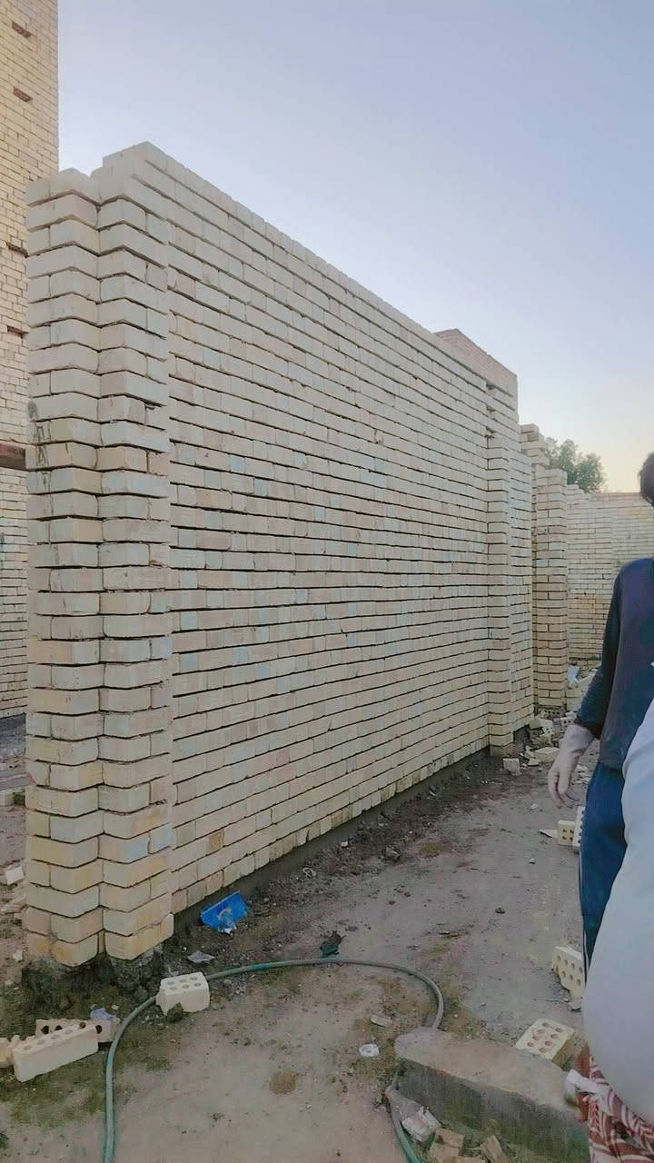 🏗️ نبني ثقتكم قبل أن نبني منازلكم 🏗️
هل تبحث عن معلم بناء محترف لتنفيذ مشروعك بأعلى جودة وأفضل الأسعار؟
✅ بناء منازل وفلل
✅ بناء محلات وأسوار
✅ ترميم وإضافات
✅ تنفيذ جميع أعمال الطابوق والبلوك
✅ دقة في العمل والتزام بالمواعيد
📍 نخدم: بغداد – الأنبار – صلاح الدين – ديالى
💯 خبرة وإتقان في جميع أعمال البناء، وهدفنا رضا الزبون وتقديم عمل متين يدوم لسنوات.
📞 للحجز والاستفسار: ***********
🔨 اتصل الآن واحصل على استشارة مجانية وسعر مناسب لمشروعك.
#بناء_طابوق #بناء_بلوك #بناء_منازل #ترميم #بغداد #الأنبار #صلاح_الدين #ديالى #مقاولات #بناء_فلل
