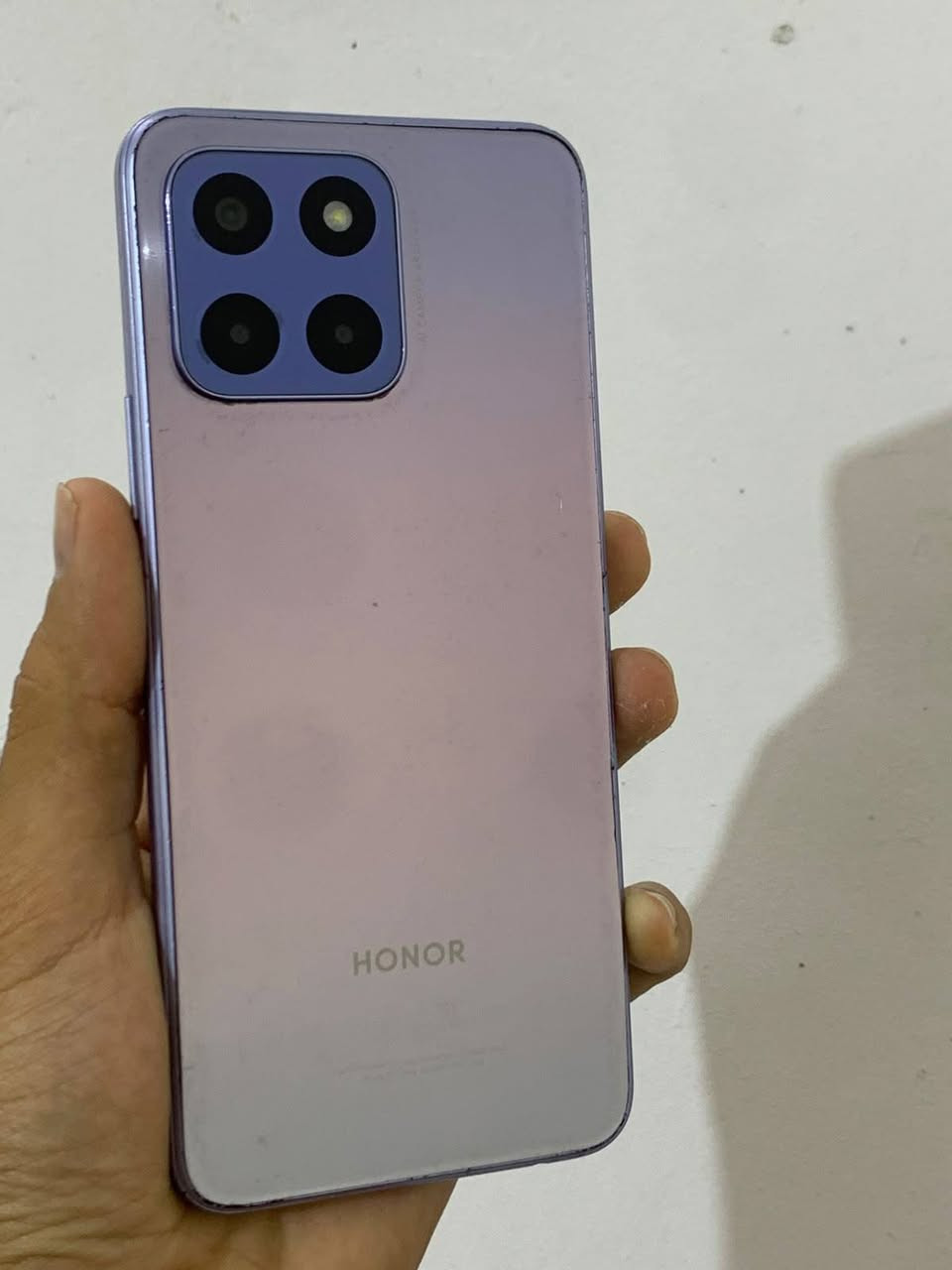 للبيع
هونر اكس6

HONOR X6

موبايل نضيف 

وشغال كامل 

الذاكرة 128

العشوائية4 

البطارية 5000

منفذ الشحن تايـبـسـي 

بصمة اصبع جانبية

+بصمة وجهـ

كامراته صافيات زلااال 

صوت عالي ونقي

للأمانه 

مستبدل شاشة اصلية وكاله

وكاله اخت البلاديه 

فقط بي بياض مال ضغط
لأن الشاشة مكبوسه قوي 
ما مبـيـن ولا مأثر ابد
و وضحته بالصور

 موبايل نضيف وشغال كامل

مال جناي

 بالعافيه على الي ياخذه

((  السعر 75 الف  ))

العنوان رمادي5كيلو 

هـ***********

نص مكتوب في الصور:
- حول الهاتف اسم الجهاز HONOR X6 الموديل VNE-LX2 رقم الإصدار 8.0.0.214(C185E4R2P2) إصدار MagicOS 8.0 إصدار الأندرويد 14 IMEI 865295068080399 865295068330398 المعالج المركزي MediaTek Helio G25 ذاكرة الوصول العشوائي ٤,٠ غ.ب المساحة الفارغة ٦٥,١٤ غ.ب وحدة التخزين الداخلية الإجمالي ١٢٨ غ.ب
