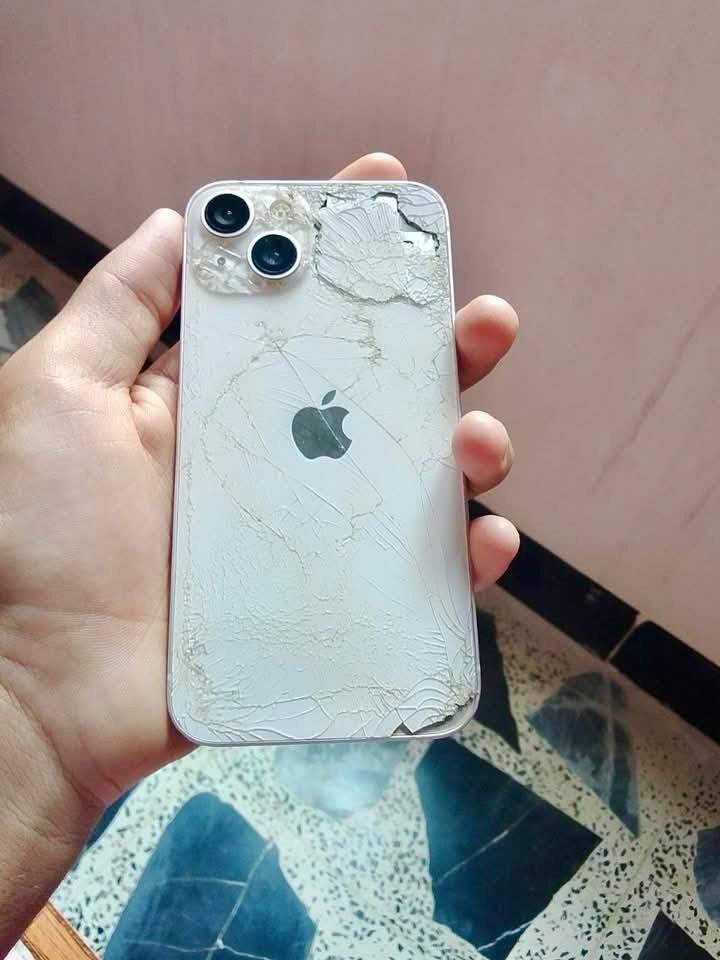 آيفون ١٣ • ١٢٨ • بطارية ٧٧٪