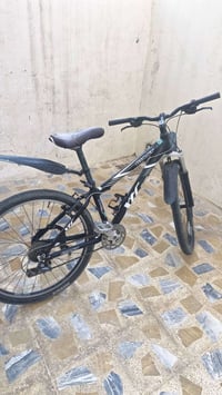 دراجة • للبيع