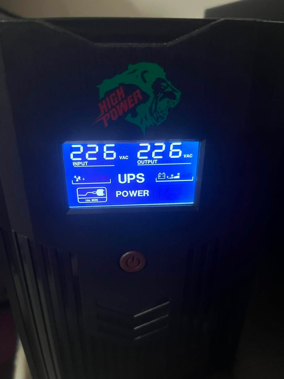 يو بي اس 2000 للبيع
يو بي اس  من شركة high power نوعية بيها شاشة اشتريته قبل يومين وبيه ضمان سنة والوصل موجود وشغال مابيه اي عطل 

مكاني الامين الثانية
الرقم ***********
