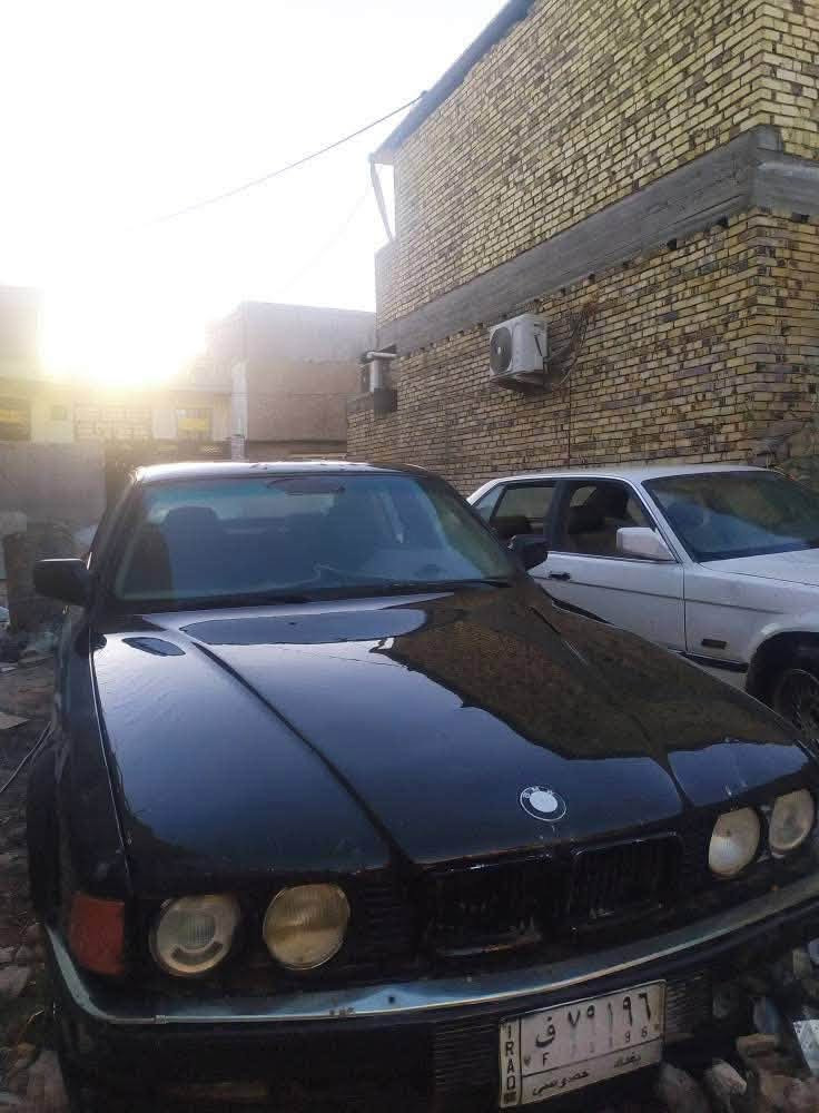 بي ام دبليو • ٧٣٥ • جديد