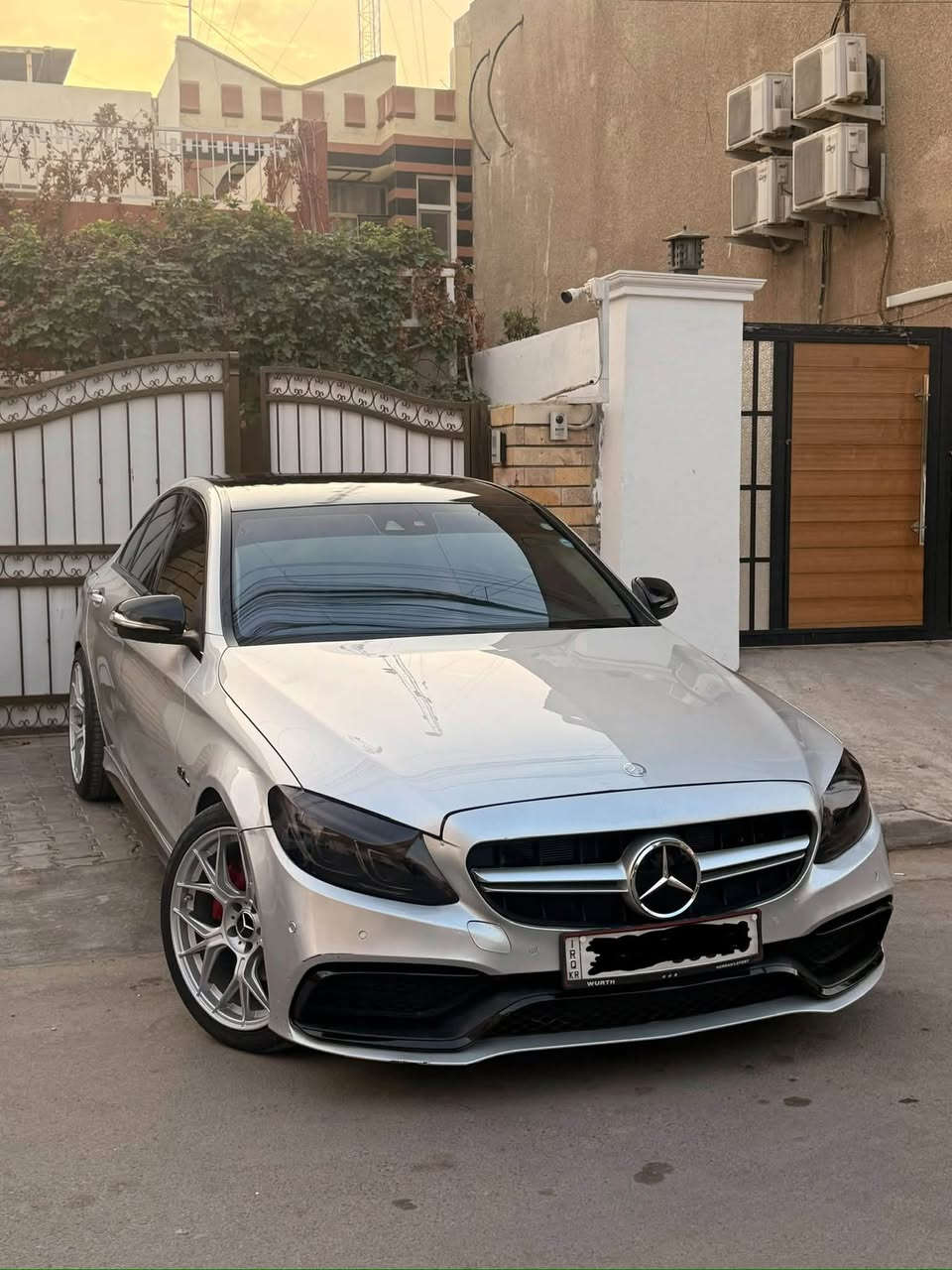 مرسيدس C300 • كت C63 • داخل ابيض