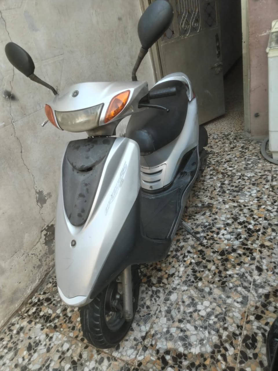 سلام عليكم دراجه بريز
محرك بلدي كهربايات كله شغاله 
كفره ختم واحد سلف هند كله شغال
سعر 550 وبيه مجال مكاني محموديه 
*********** بي وتساب
