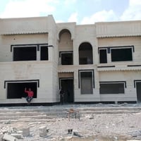حلّان • مرمر • كرستة