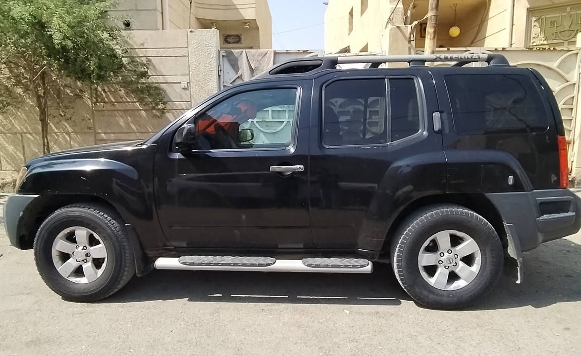 نيسان اكستيرا ٢٠١٠  وارد أمريكي ضربتها مدكر امامي أيسر مصبوغه القماره أثر خياسات مكينة كير جيده سنوية ٢٠٣١ بأسمي السعر ٨٥ وبيها مجال. الموقع؛ البصرة /الحكيميه للاستفسار الاتصال على الرقم *********** البصرة, العراق
