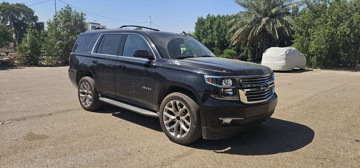 السلام عليكم
تاهو موديل ٢٠١٧ فئة z71 حادث جاملغ امامي ايسر وتبدل بلادي بدون دواخل انطخت بالكراج باليوسف الجاملغ الأيمن والباب الخلفي الايمن ماشية ١١١ الف ميل دخول جديد ضباط مرقمه كامله بغداد السعر ٣٠٠ ورقة
هاتف  ***********
