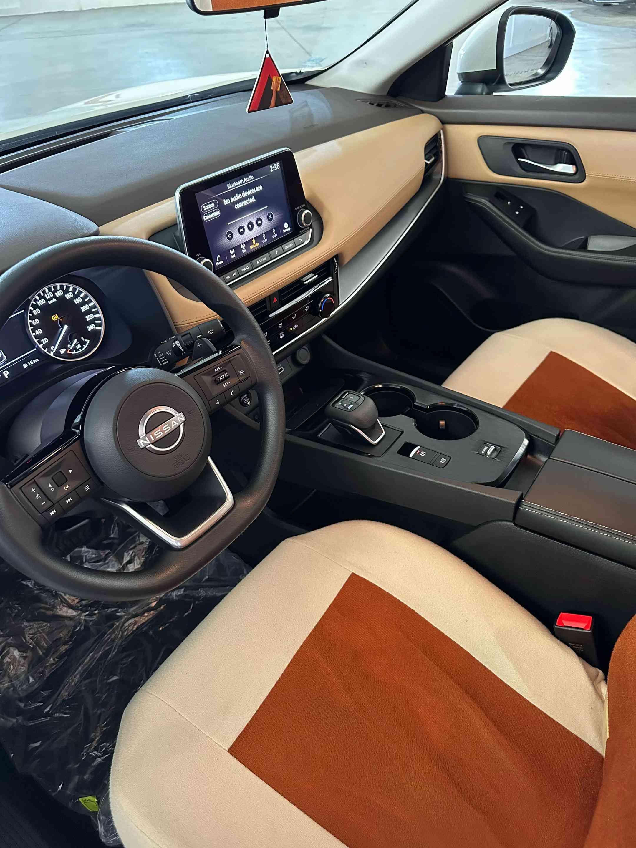 ***********☎️#soran📍 #ماشالله_تبارك_الله #erbil #kurdstancars 

نص مكتوب في الصور:
- X-TRAIL 2025
- Km. 3,000
- كفالة عامة سيارة
- 4 بستم سلندر
- ***********
- Soran 📍 ***********