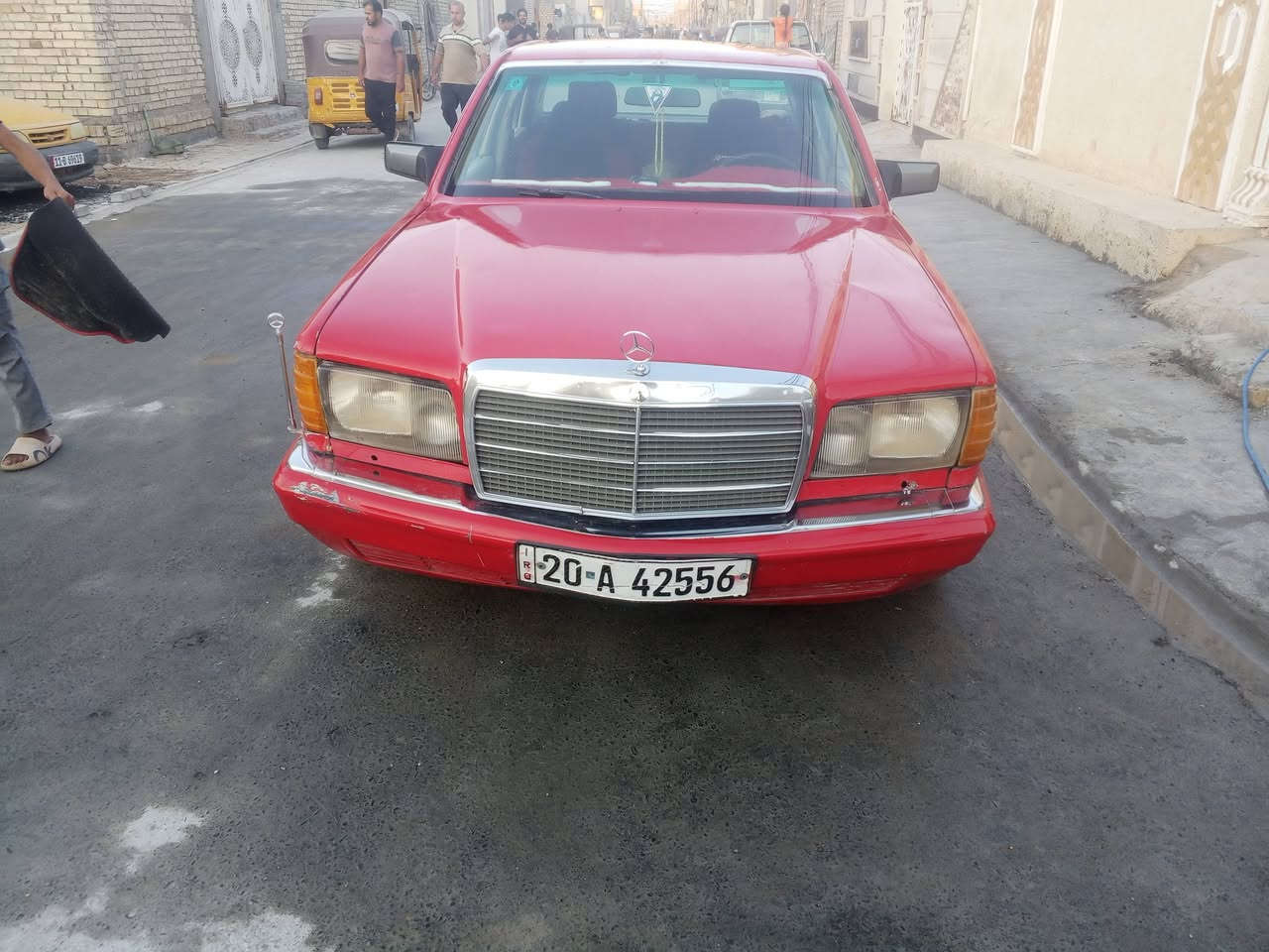 سلام عليكم مارسدس رائسي موديل 84 مكينه كير مال ملكه سياره رقم إنكليزي ديالى تحويل ثاني يوم تبريد شغال سياره حلوه مصبوغه جماليه سعر 35وبيه مجال رقم ***********
