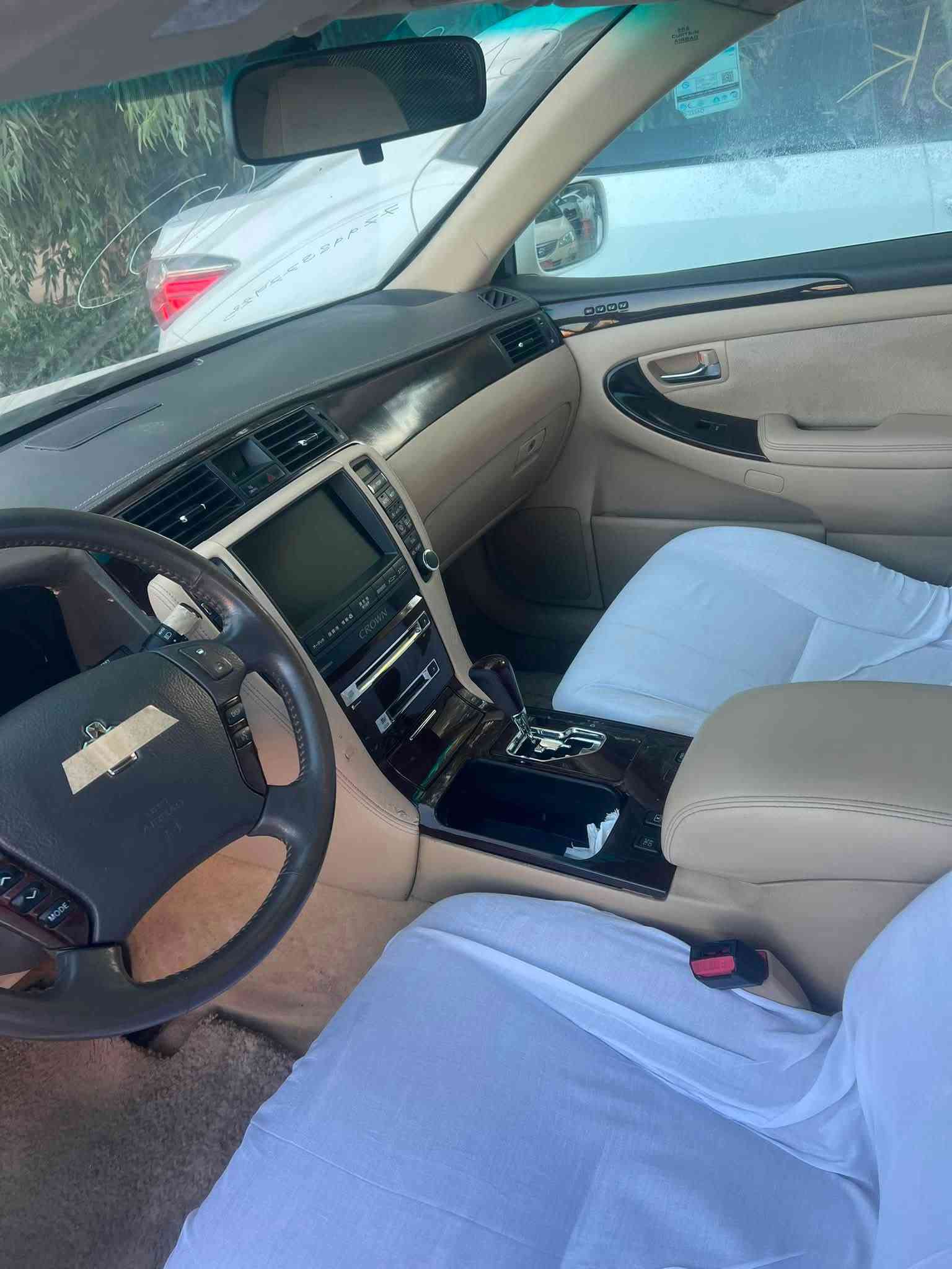 سڵاو برایان بەناوی خوای گەورە
شاهانە بڕاوە مۆدێل ٢٠٠٧ ساج مەلەکی ١٨٢ بێ دوکەڵ بێ تەوە رەقە 
مەجموعە سوکقن لێگزز زۆر نەرمە
ساجی شکاوی نیە
پێش و دوا حاسەیە مەزبوت ئیشەکات کوشن خەزن
ویل نەوتی بیلاد ٤ تایەی تازەیە
بۆ مەسروف مەگەرێ
کارەبایی کامل مەزبوت 
رەقەمی دواوە تا پێشەوە بەشەرت
شوێن سەیدسادق 
٥٥ گەلاو مەجال تکایە گەر موشتەری نیت سەری خۆت و منیش مەیەشێنە 
*********** 
ڤایبەرو وەتساپی لەسەرە
ئەدمین❤️
