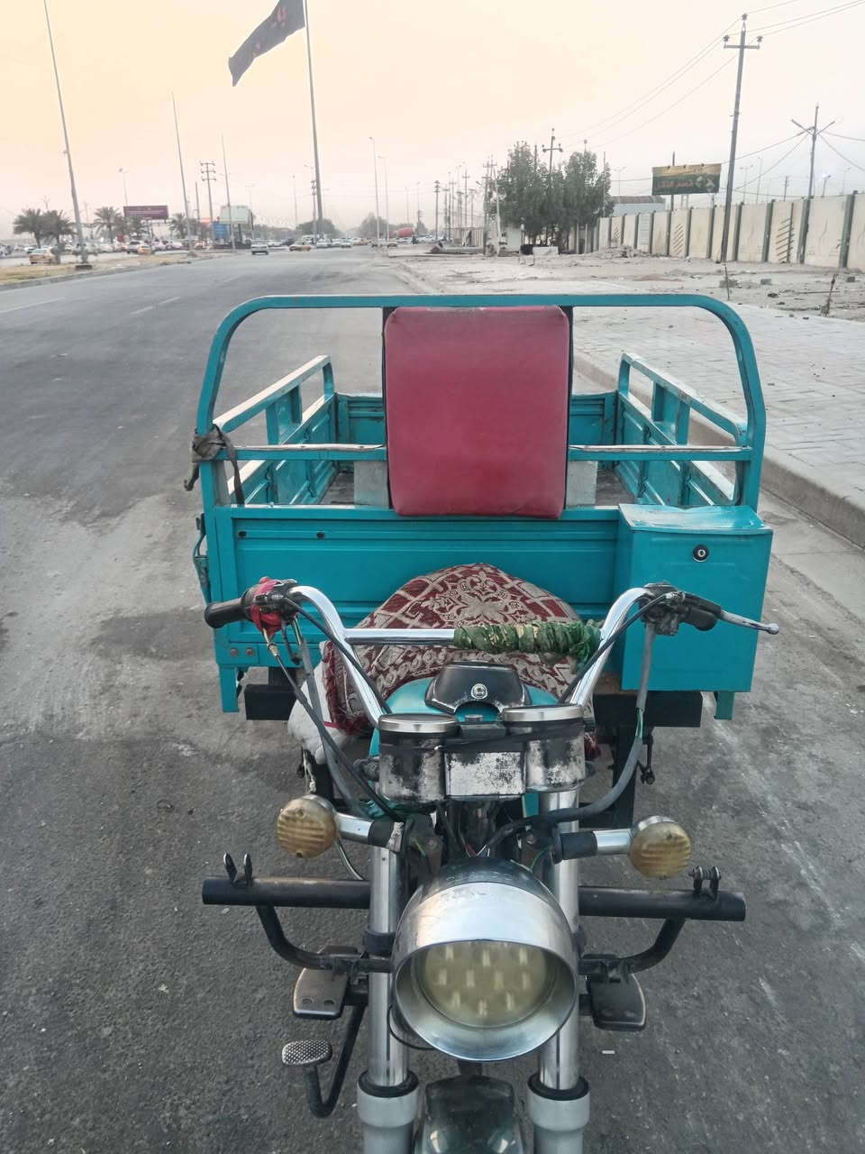 السلام عليكم ستوته للبيع موديل 2023 مكفوله نضافه شوفت عينك اوراق اصولي مكاني  كربلاء يم جامعه  العميد سعره مليون و800 وبيه مجال حك الجيه رقمي *********** وتساب
