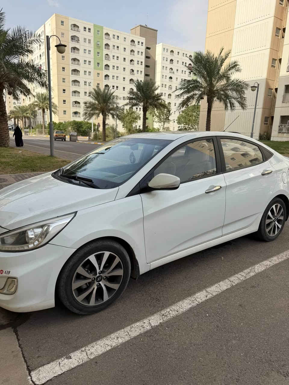 اكسنت خليجي موديل 2014 محرك 1600 رقم سليمانية الجديد السنوية لغاية 2029  بيها دفتر بانزين فول مواصفات فتحة سقف 5 ويل كروم نظام abs لايت عدسة شاشة جبيرة وكاميرا كشنات وارضية جلد
السيارة بيها صفحة السكن صبغ السعر 98 ورقة 

تفاصيل اكثر ***********
