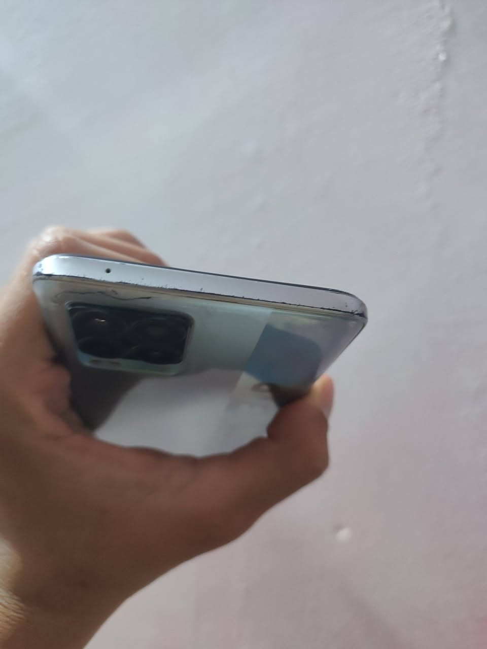 للبيع ريلمي 8 جهاز نضيف وبلادي شرط ما مفتوح كلشي مابي ايي عيب مابي السعر 150 شراي اتصل عل رقم ***********
