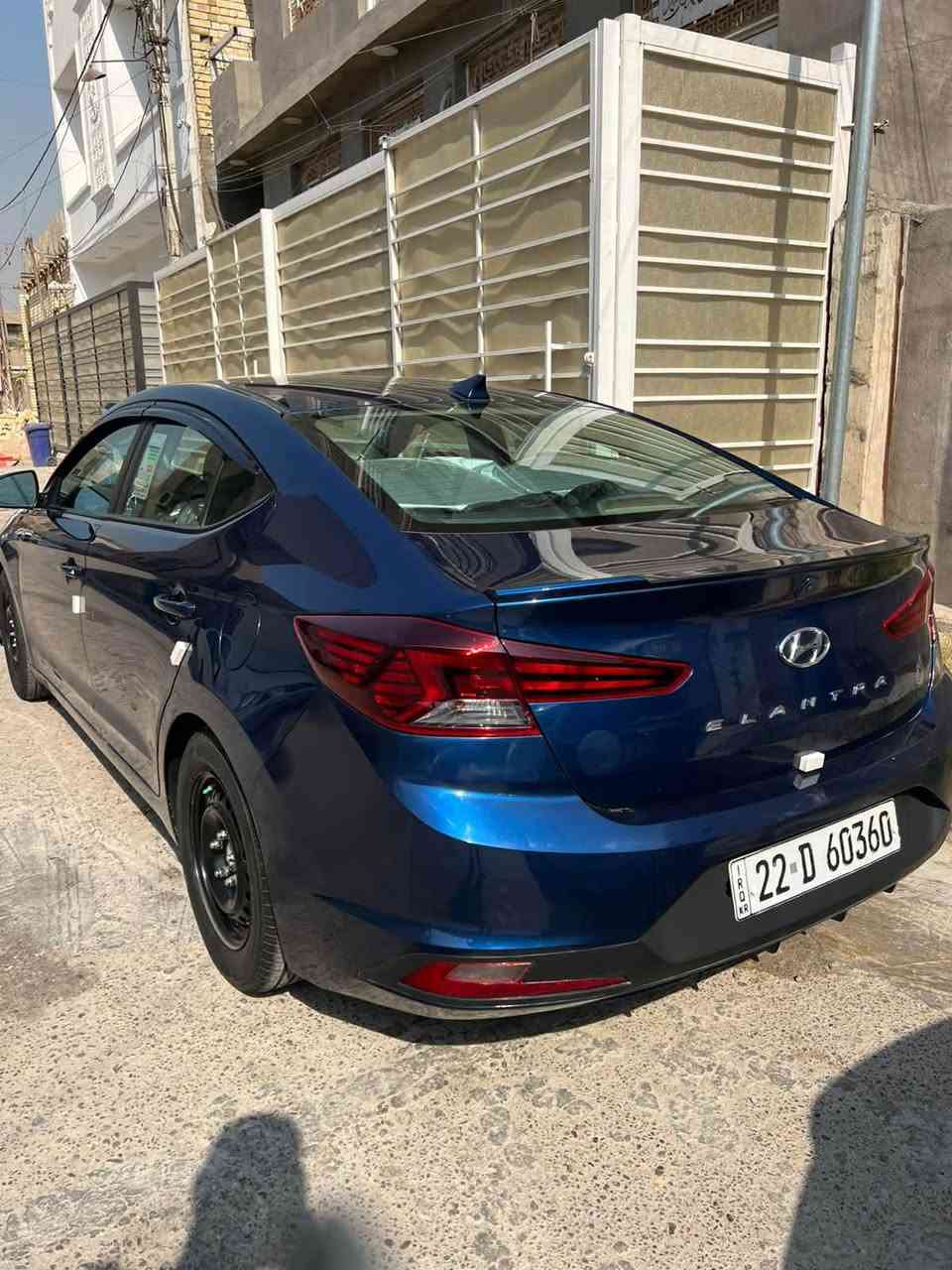 النترا 2020 امريكي حادث امريكى بس جاملغ وهنا بالعراق ربع البنيد بارد بيها بارد بالباب الخلفي   خلف السايق بارد خلف باب الراكب  وبارد ب قبق الجنطه مواصفات السياره نص فول تحكمات ستيرن وسويج ورادار امامي ورادار بالمرايات شاشه كار بلي ادامه كامله على السياره حداديه وتايرات وصدر خلفي وامامي وفلنجلت جدد باتري وفيت بم وجويتر جدد السياره جاهزة من كل نواحي 
كير ومكينة مكفولات 
السعر 118
رقم سيارة اربيل
بكان السيدية
***********
