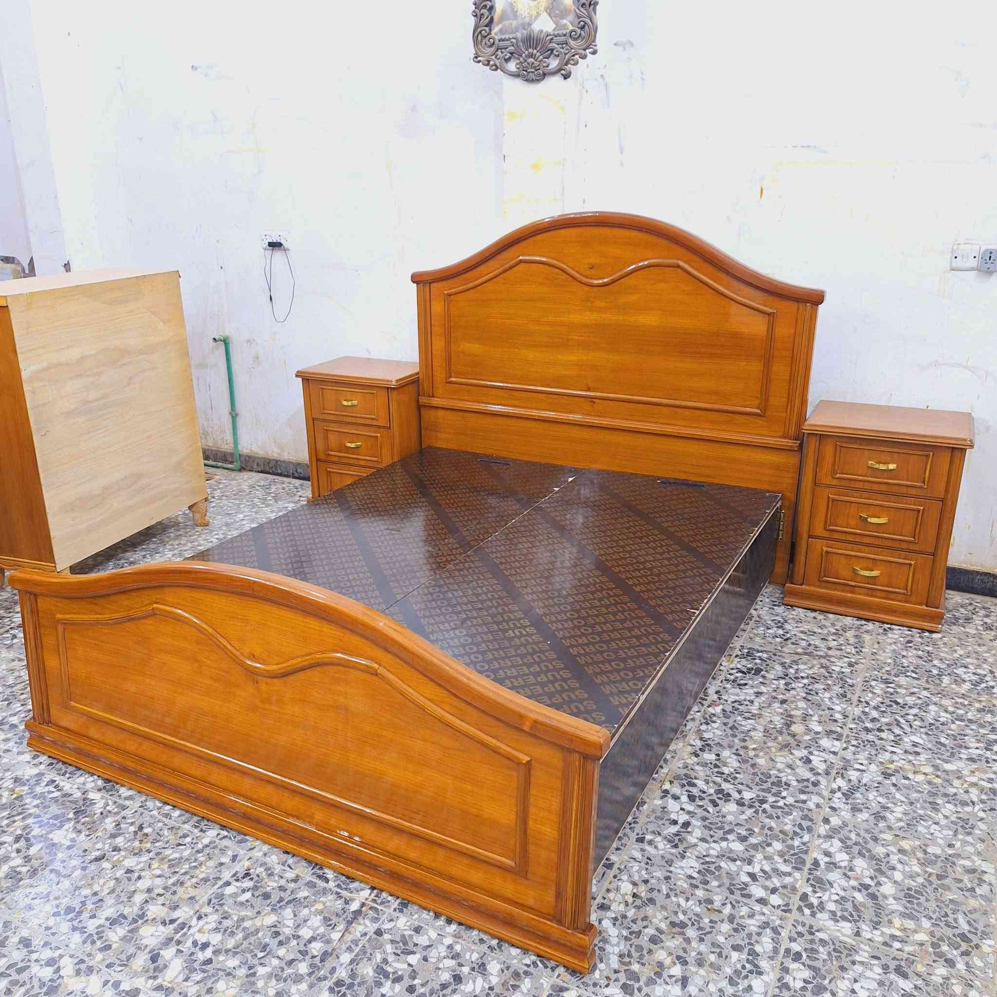 غرفه ست ابواب ملحق رئاسي غرفه فاخره جدآ وثقيله جدآ وأخت الجديده للإستفسار ***********
