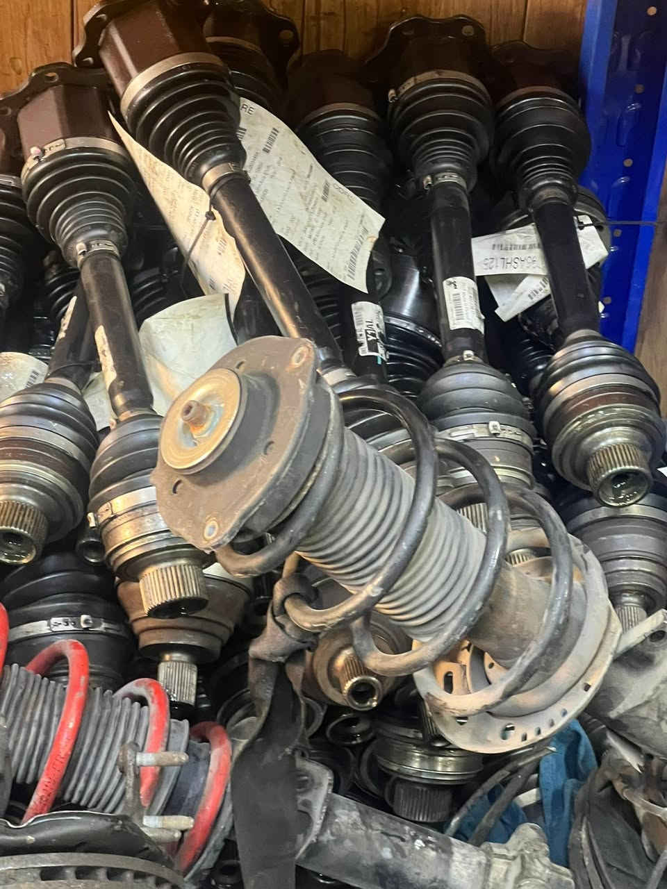 لبيع � جميع قطع غيار السيارات فولكس واكن : Golf - Jetta - Passat - Tiguan اي استفسار عل واتساب فقط ***********

    الثقة تبدأ من القطعة الأصلية
* خبرة وجودة بأسعار مناسبة
* كل ما تحتاجه سيارات فولكس فاغن في مكان واحد
